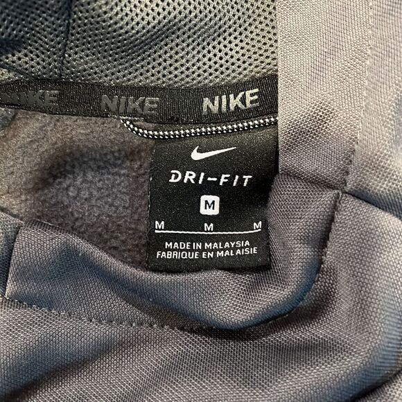 Nike gray Dri-Fit hooded sweatshirt medium (10/12) - Picture 3 of 3